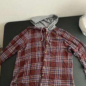 SO Plaid Buttoned flannel